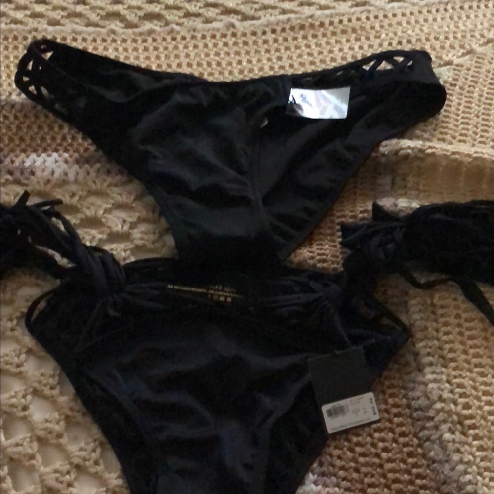 Bathing suit bottoms